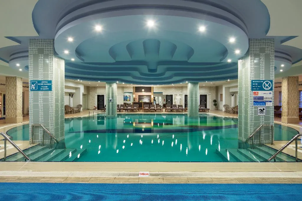 Pool, Crystal Tat Beach Pearl Collection, Antalya