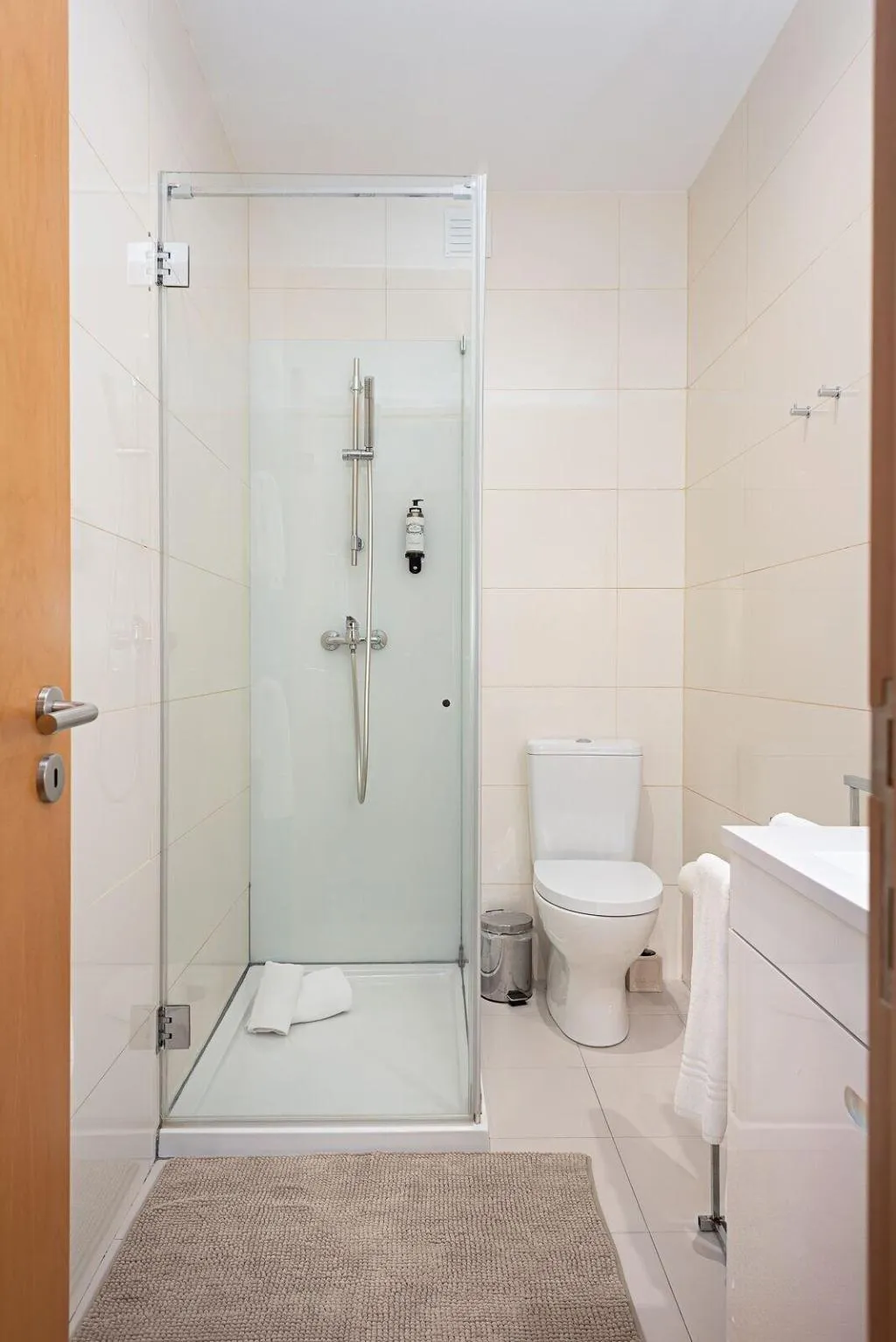 Room, Oporto Stories Apartments - Santa Catarina, 219, Porto