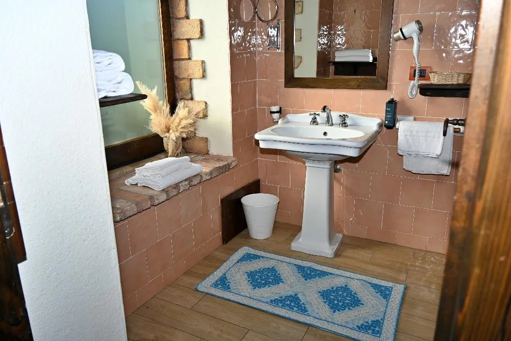 TRIPLE SUPERIOR Room, Il Monastero, Cagliari