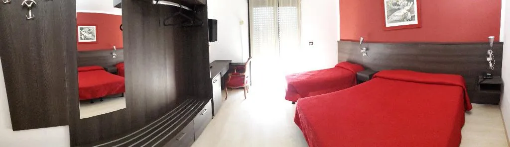 TRIPLE STANDARD Room, Aer Hotel Malpensa, Milan