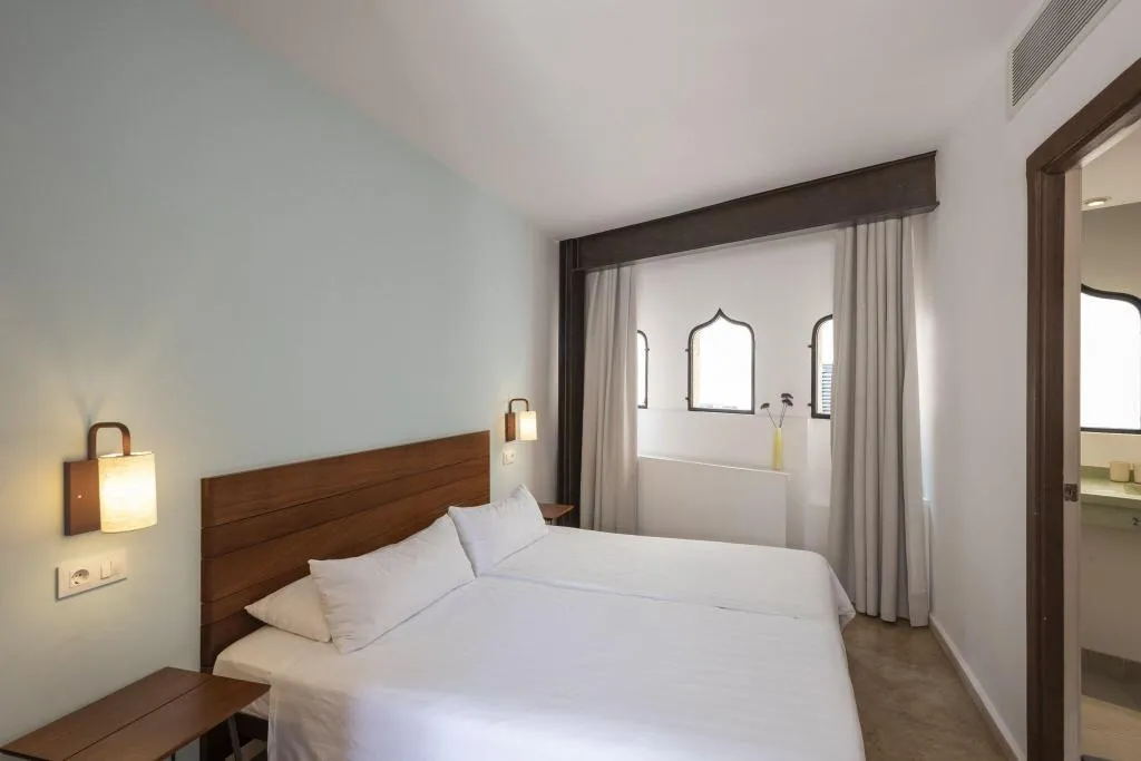 Room, Hotel Palau Sa Font, Majorca