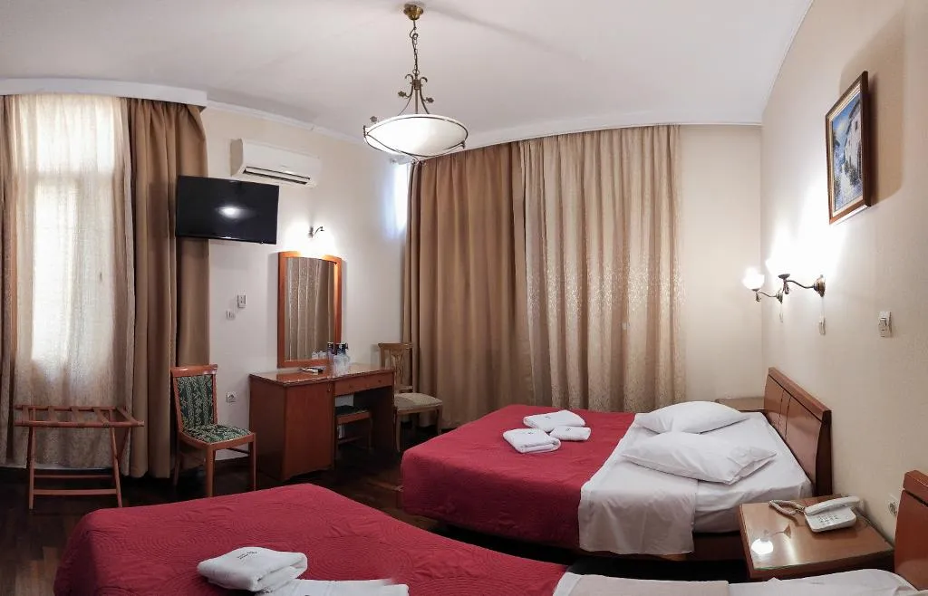 TRIPLE STANDARD Room, Cecil hotel, Athens