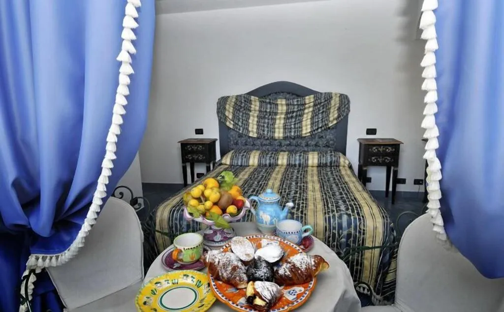 DOUBLE SEA VIEW Room, La Conca Azzurra, Naples