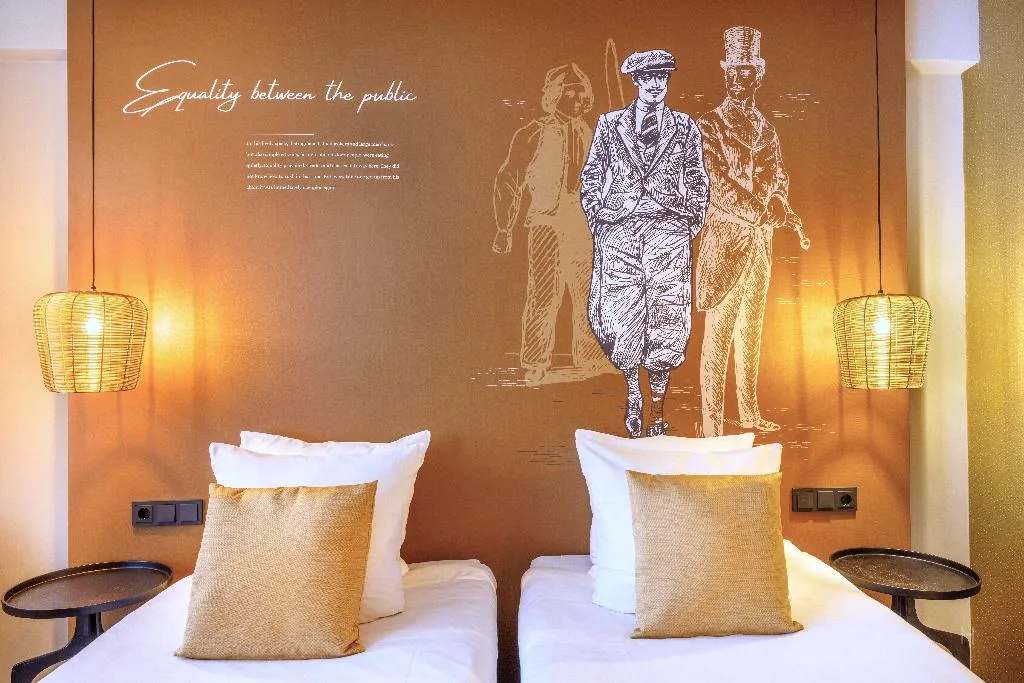 TWIN STANDARD Room, Die Port Van Cleve, Amsterdam