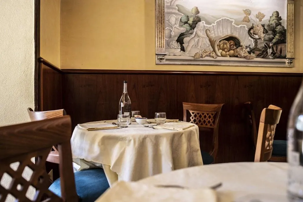 Restaurant, Garibaldi, Catania
