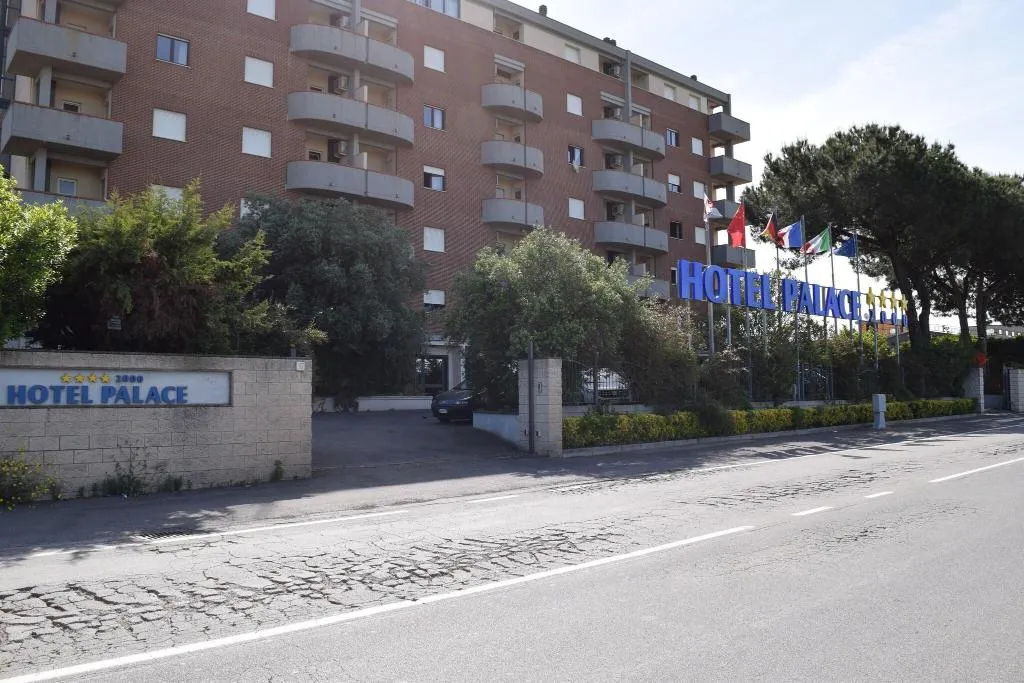 General view, Hotel Palace 2000, Rome