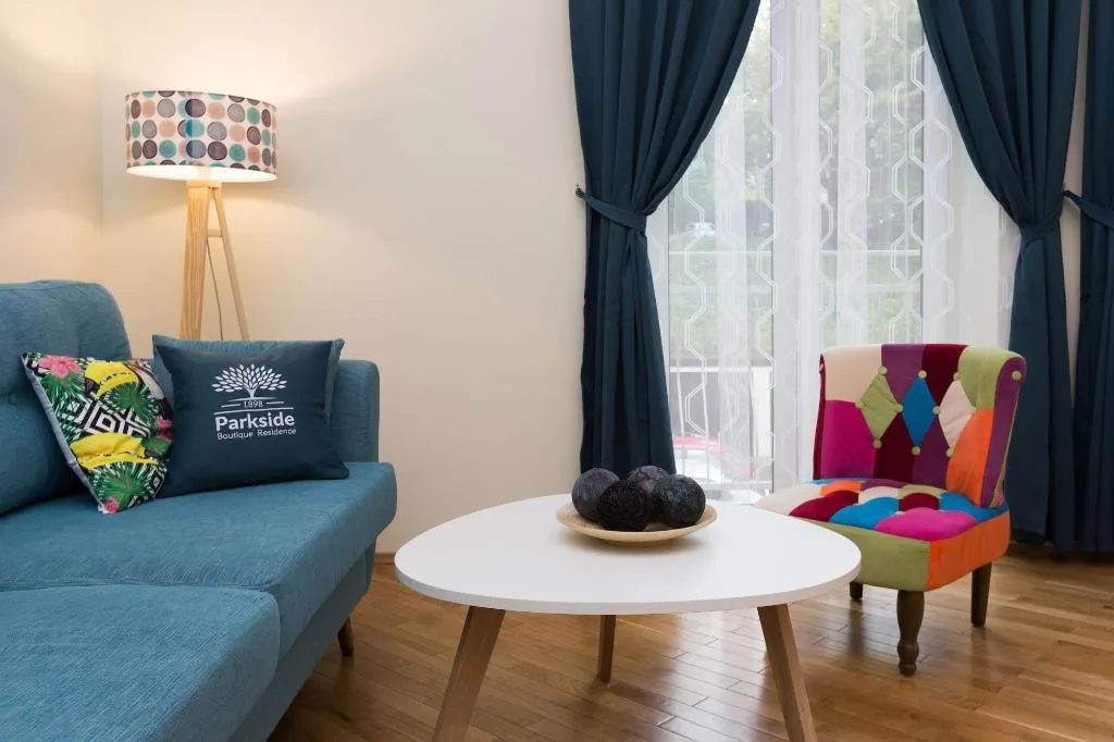 Room, 1898 Parkside Boutique Residence, Krakow