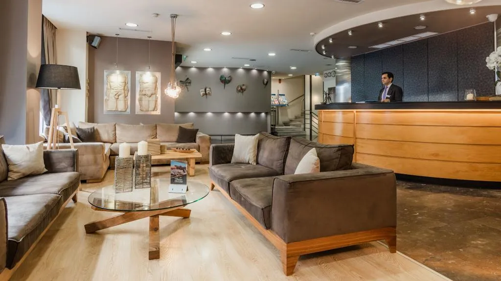 Lobby, Acropolis Select, Athens