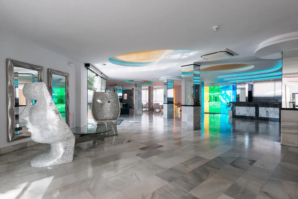Lobby, BelleVue Vistanova, Majorca