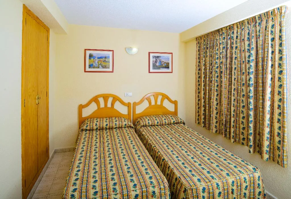 APARTMENT TWO BEDROOMS Room, Avenida Apartamentos, Costa Blanca