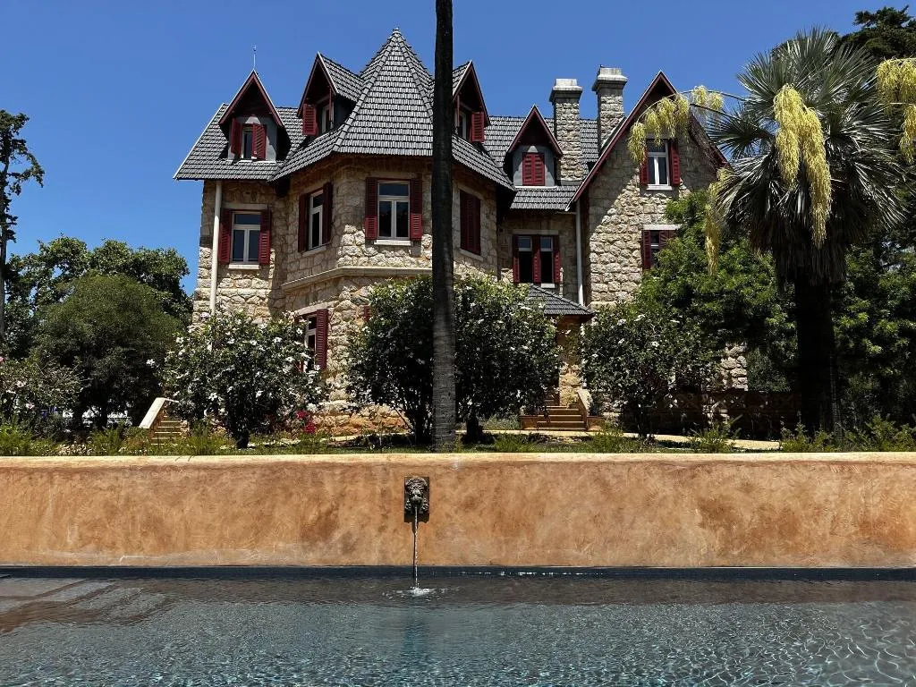 Sports and Entertainment, Chalet Ficalho, Lisbon