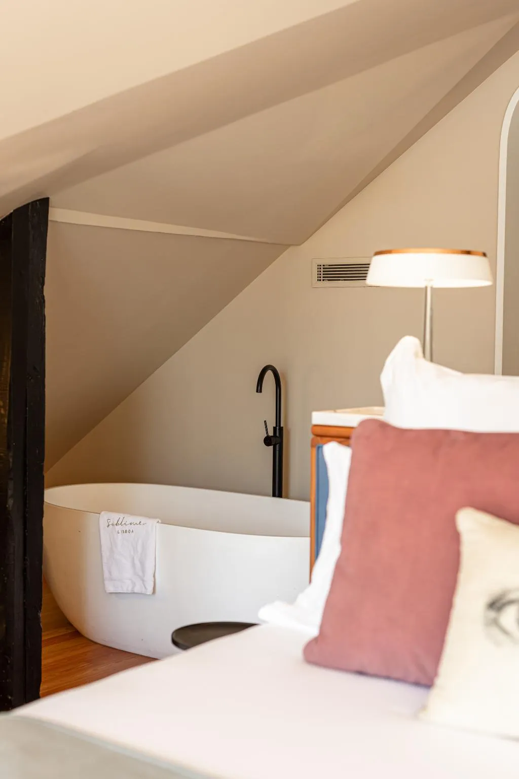 SUITE DELUXE Room, Sublime Lisboa, Lisbon