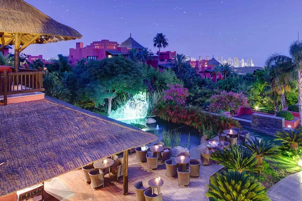 Restaurant, Asia Gardens Hotel & Thai Spa, a Royal Hideaway Ho, Costa Blanca
