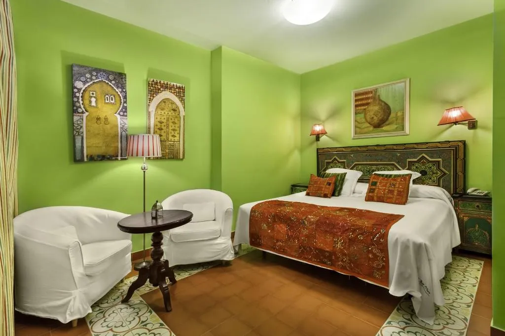 Room, El Rey Moro, Seville