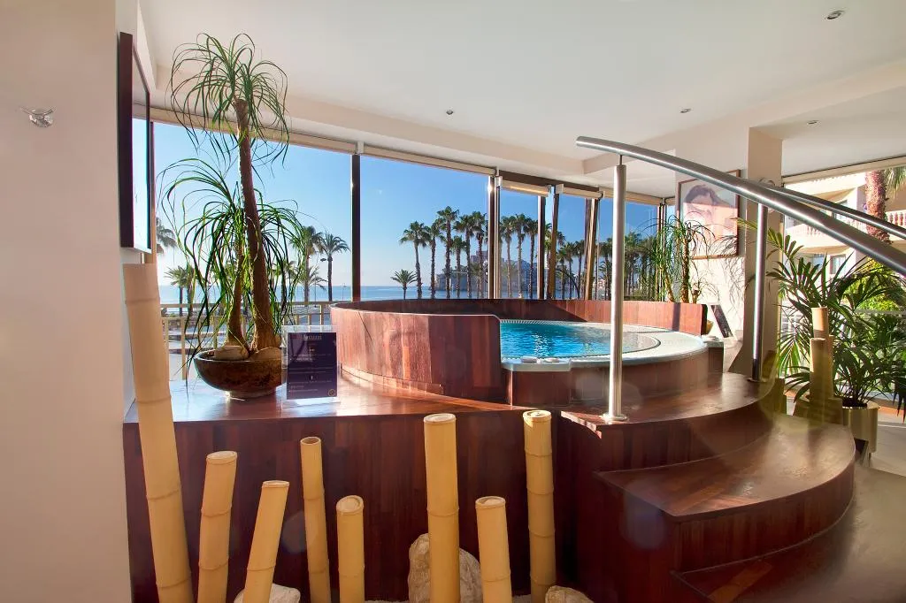 Sports and Entertainment, Hotel Servigroup Papa Luna, Valencia