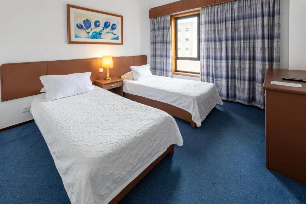 TWIN STANDARD Room, A.S. São João da Madeira, Porto