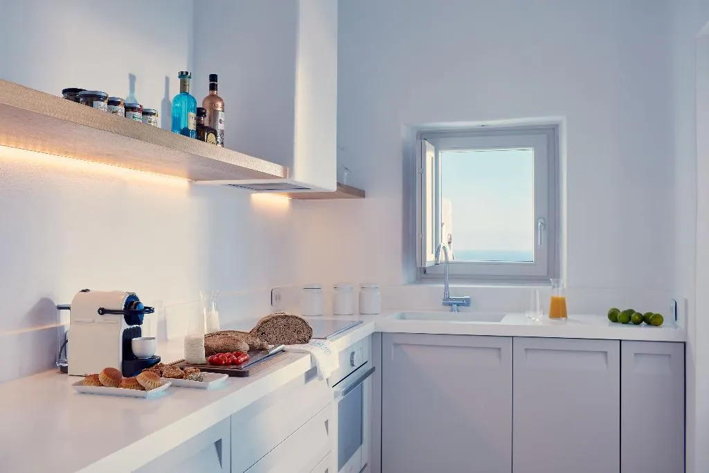 VILLA TWO BEDROOMS WITH PRIVATE POOL Room, Astra Suites, Santorini