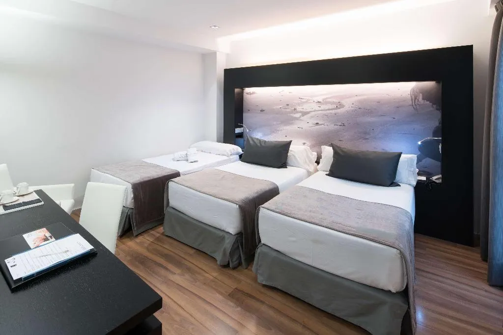 Room, Catalonia Catedral, Barcelona