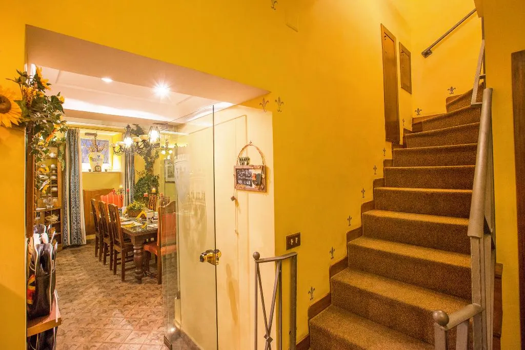 Restaurant, B&B Alloggio dei Vassalli, Naples