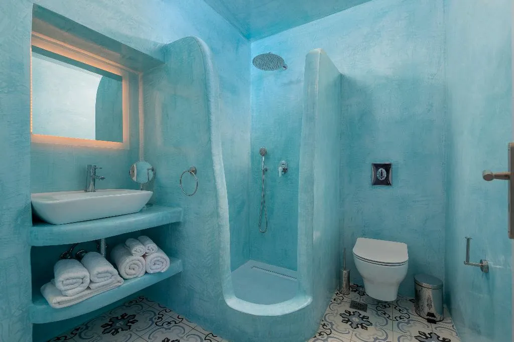 SUITE WITH JACUZZI Room, Sole D'Oro Luxury Suites, Santorini