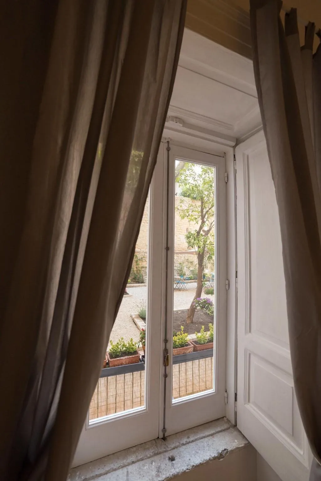 Room, Borgo Vergini Garden, Naples