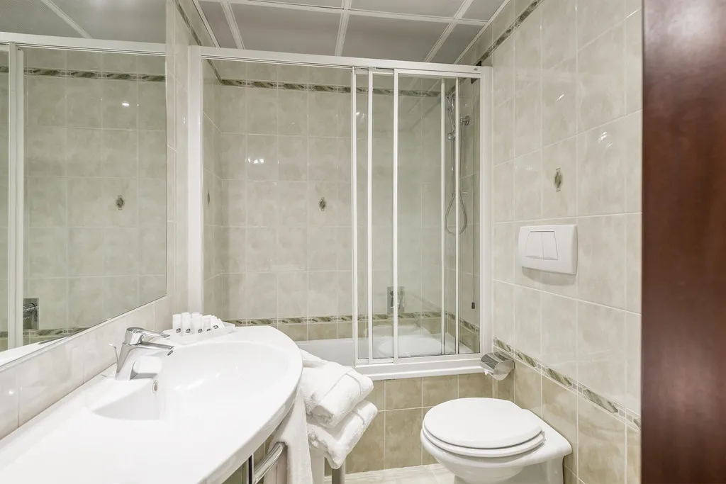 TRIPLE CLASSIC Room, Hotel Montecarlo, Venice