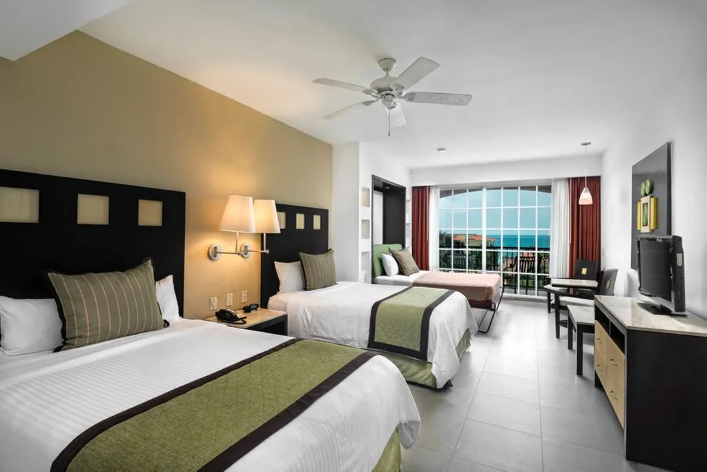 FAMILY ROOM STANDARD Room, Hotel Marina El Cid Spa&Beach Resort All Inclusive, Cancun Area