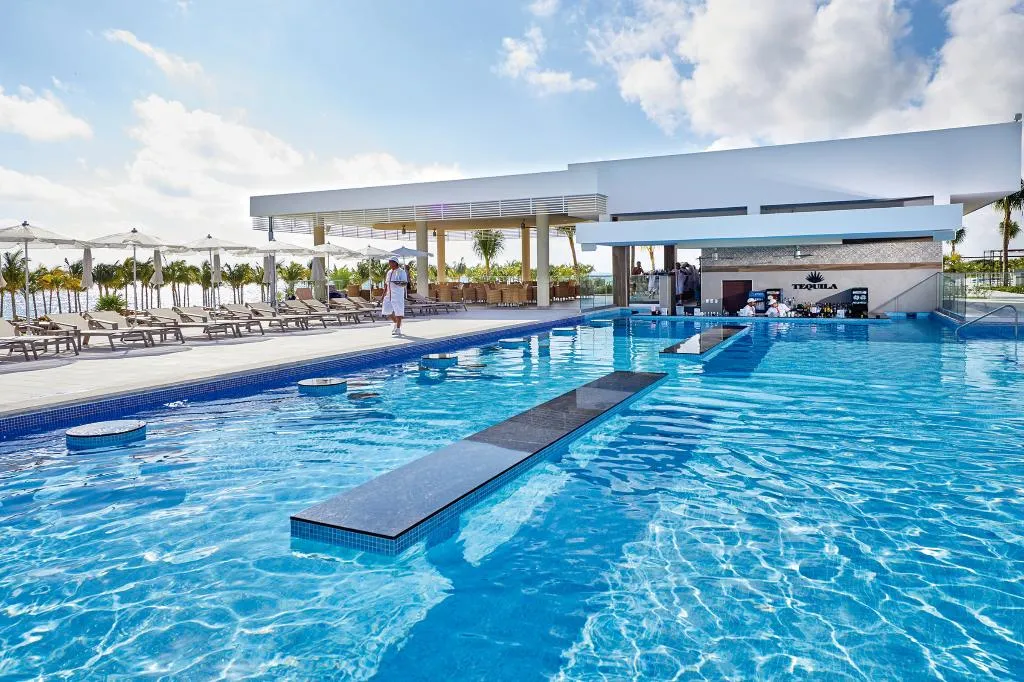 Pool, Riu Palace Costa Mujeres - All Inclusive, Cancun Area