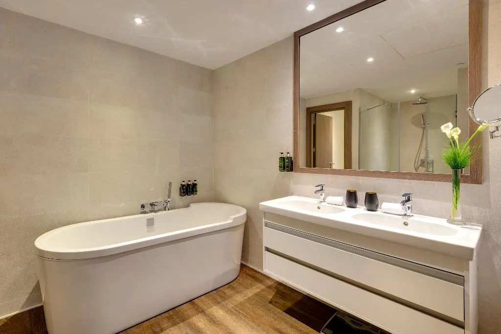 Double or Twin PREMIUM Room, Melia Madrid Serrano, Madrid