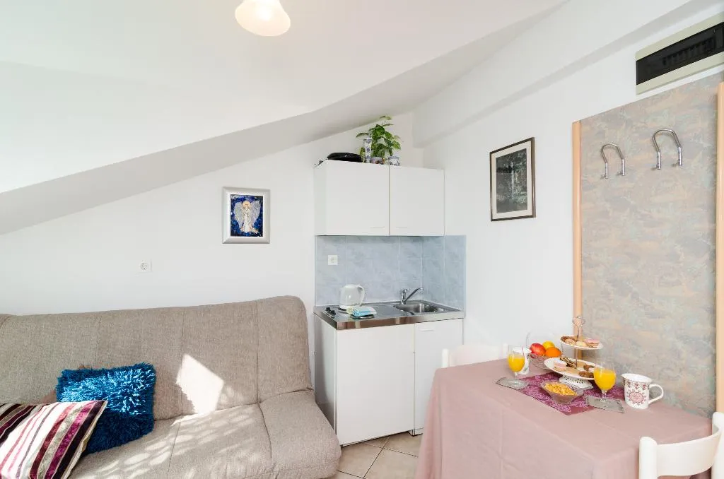 STUDIO WITH TERRACE Room, Apartments Bell Memories, Dubrovnik