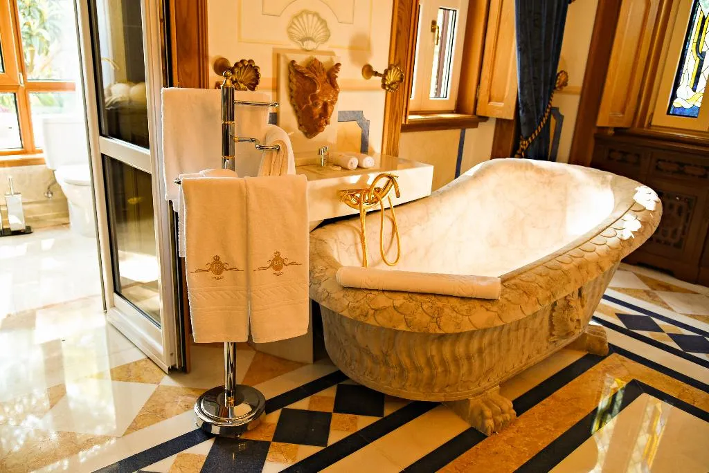 DOUBLE DELUXE GARDEN VIEW Room, Sintra Marmoris Palace, Lisbon