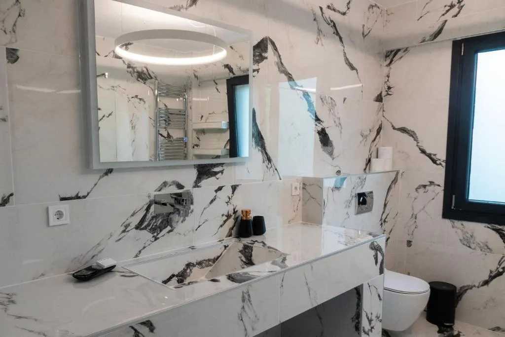 SUITE BASIC Room, Avaton Luxury Resort  And Spa Access The Enigma, Thessaloniki