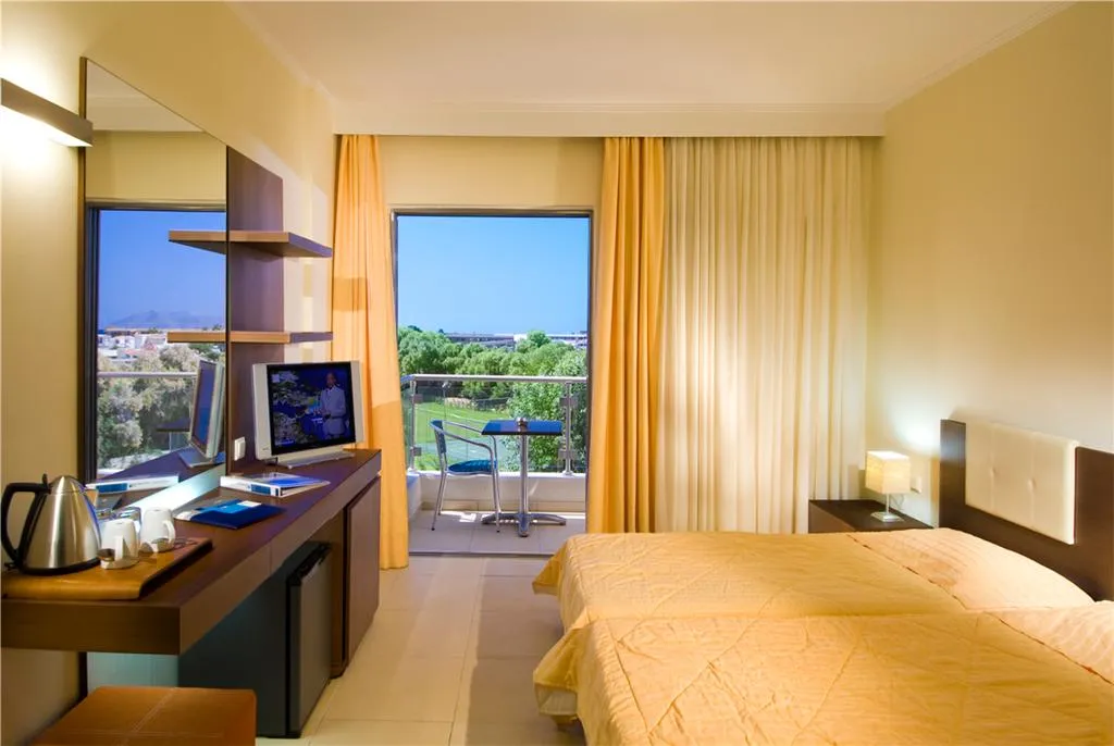 TRIPLE STANDARD Room, Blue Lagoon Resort, Kos