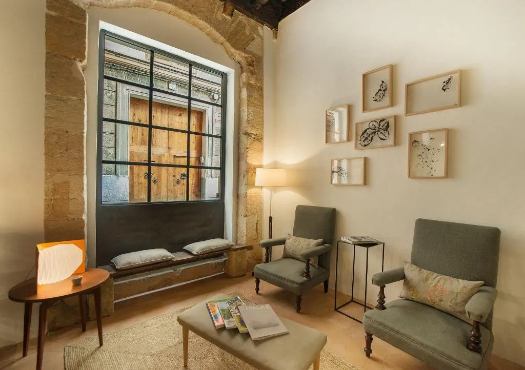 Lobby, Canavall, Majorca