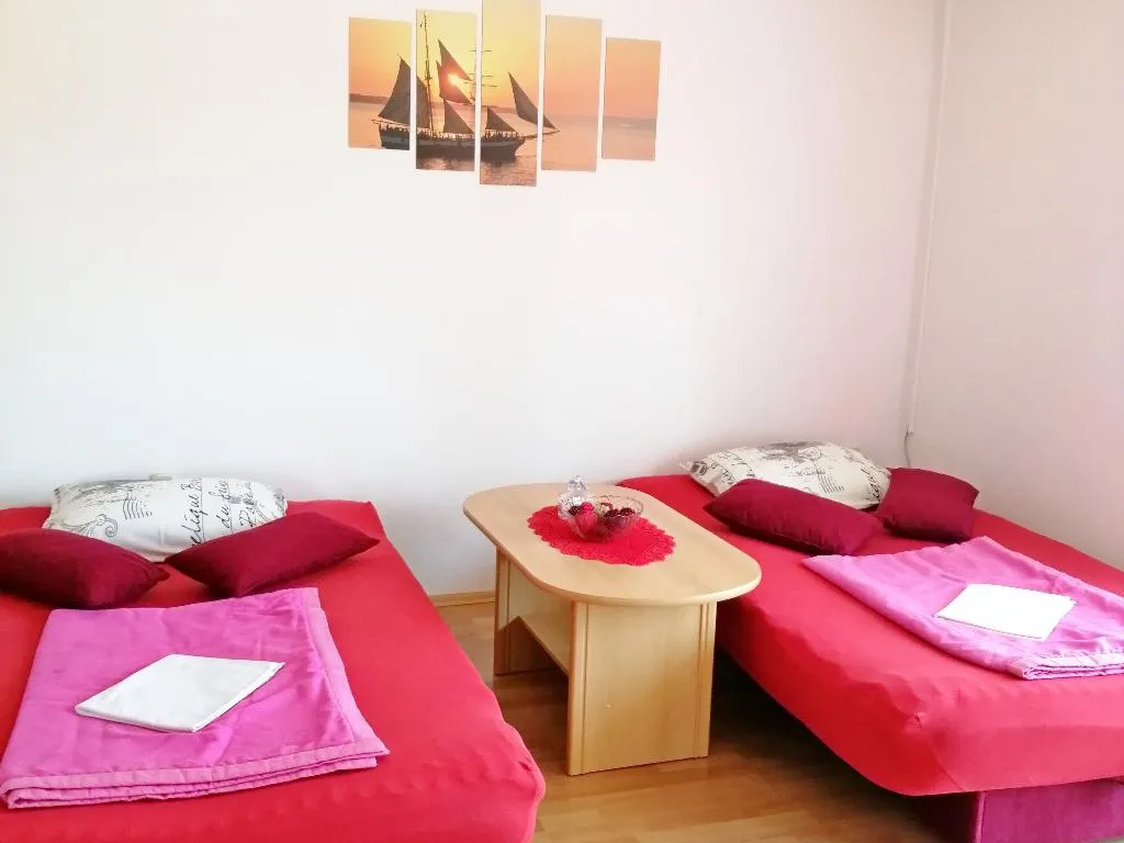APARTMENT CAPACITY 2 Room, Apartments Silvija, Istria