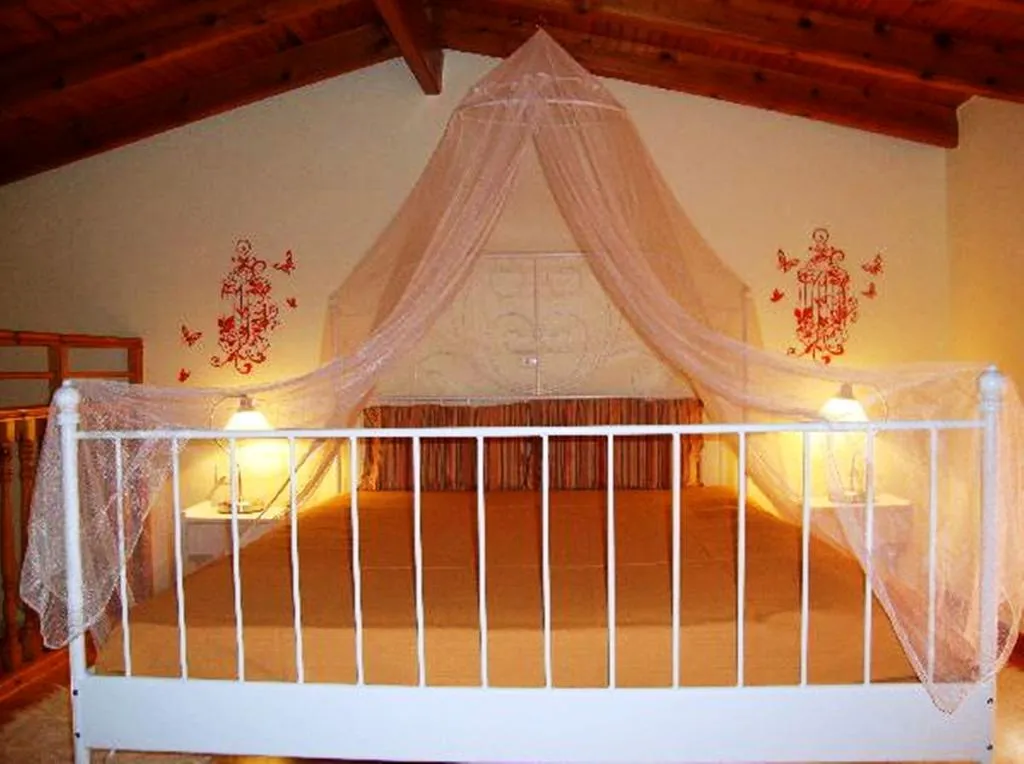 Room, Mary Helen Apartments, Corfu