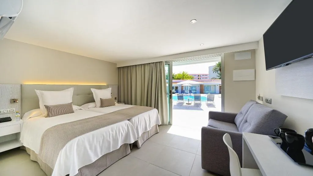 DOUBLE DELUXE TWO BEDS Room, Sanom Beach Resort - Adults Only, Gran Canaria