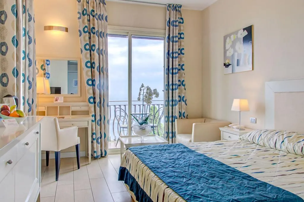 DOUBLE SUPERIOR Room, Ariston and Palazzo Santa Caterina, Taormina