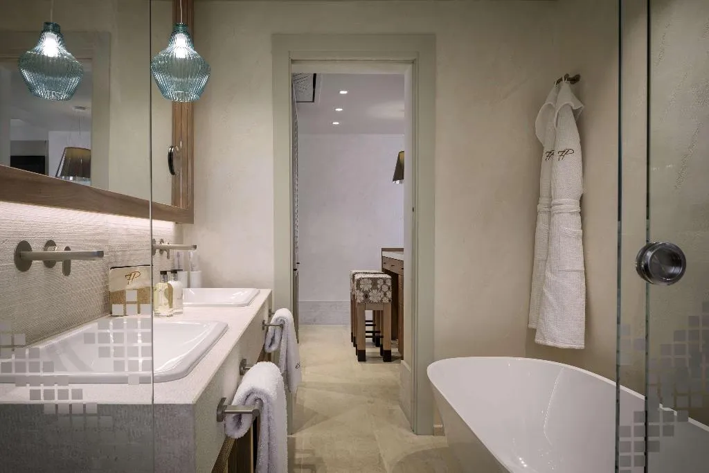 SUITE STANDARD Room, 7pines Resort Sardinia Destination By Hyatt, Olbia