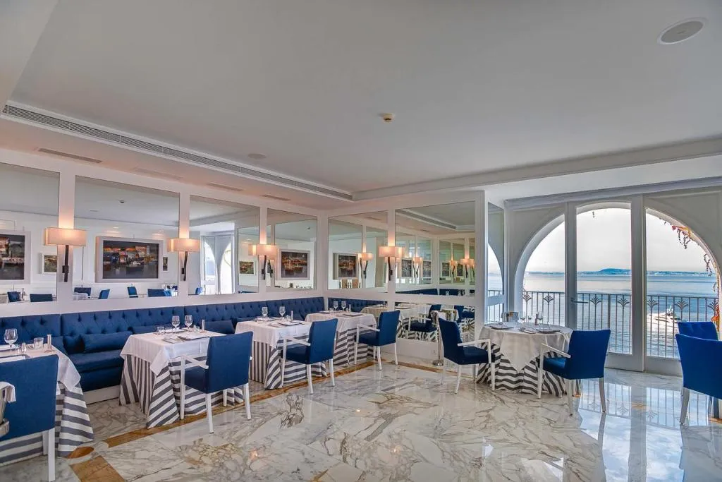 Restaurant, Grand Hotel Riviera, Naples