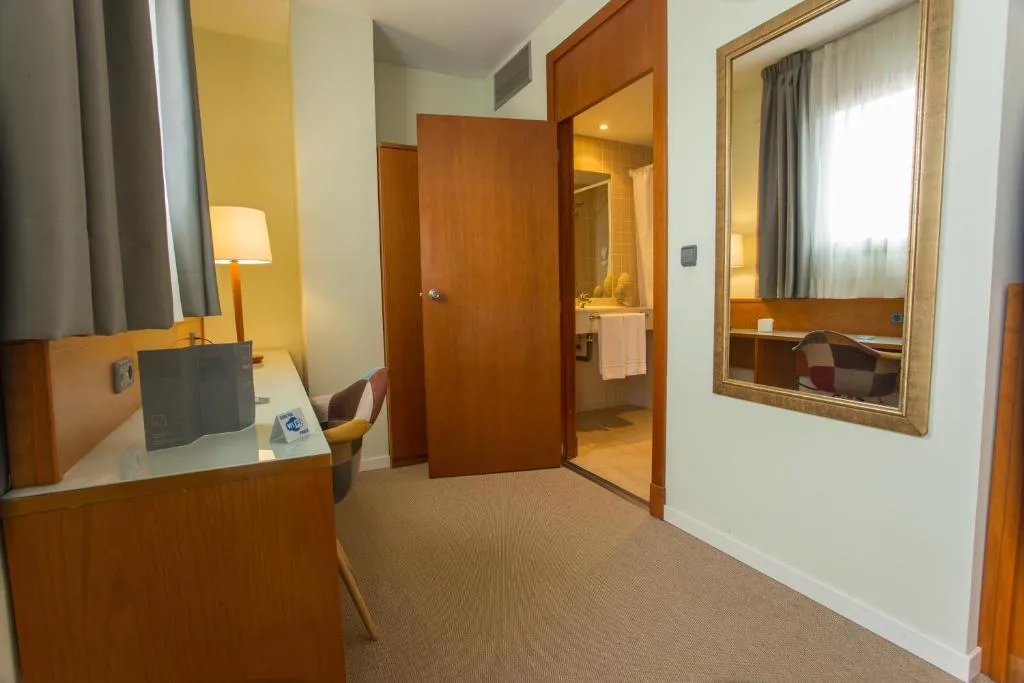 Room, Alaquas, Costa Blanca