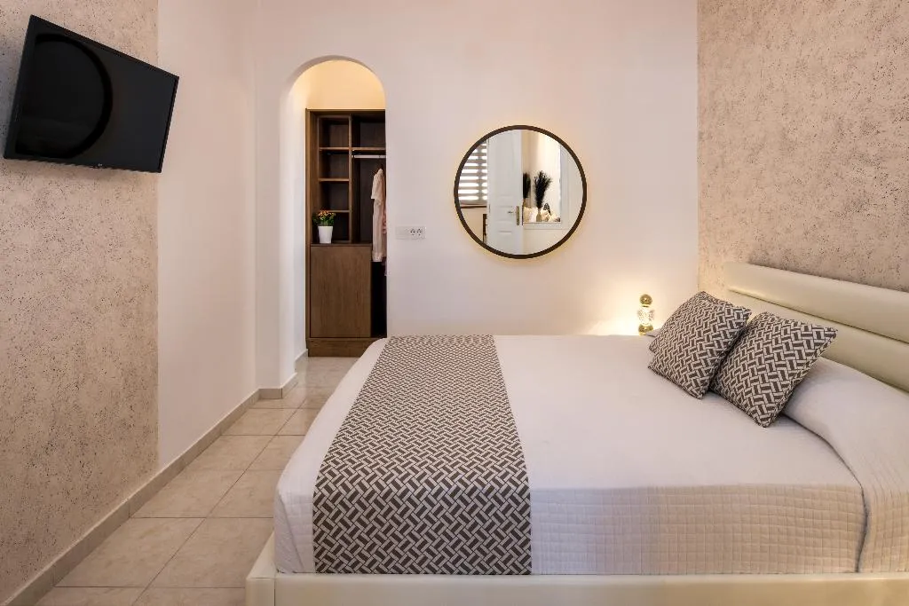FAMILY ROOM STANDARD Room, Astir Thira Hotel, Santorini