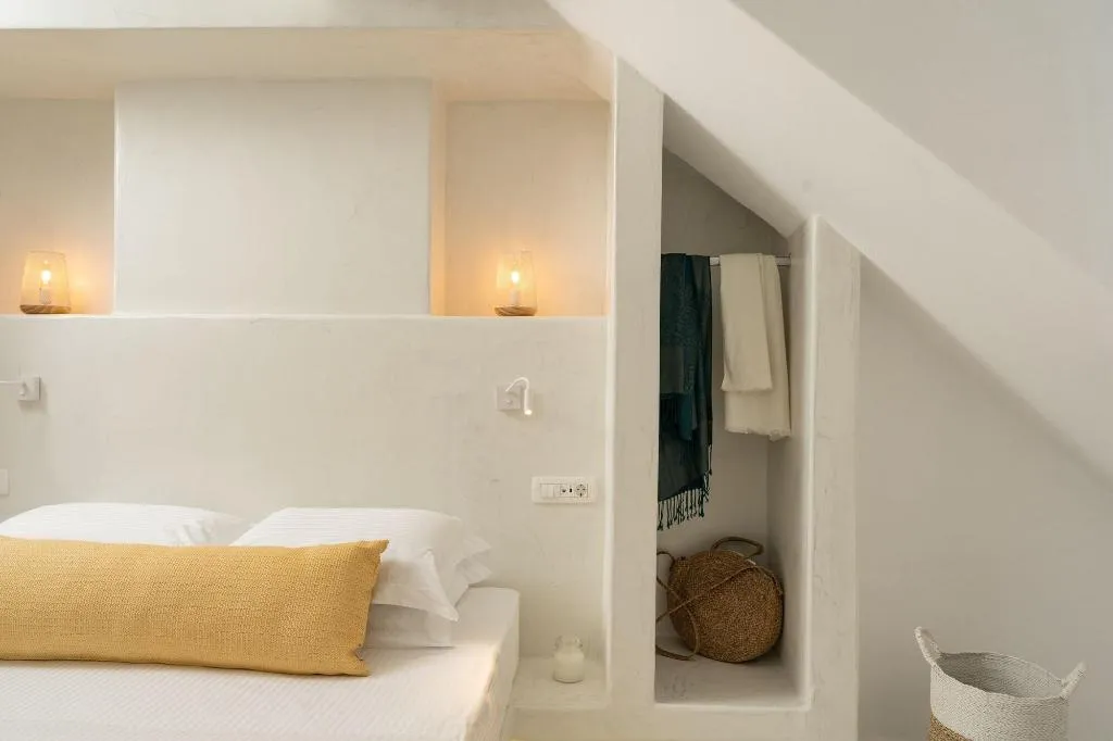 Room, Edem Luxury Hotel, Santorini