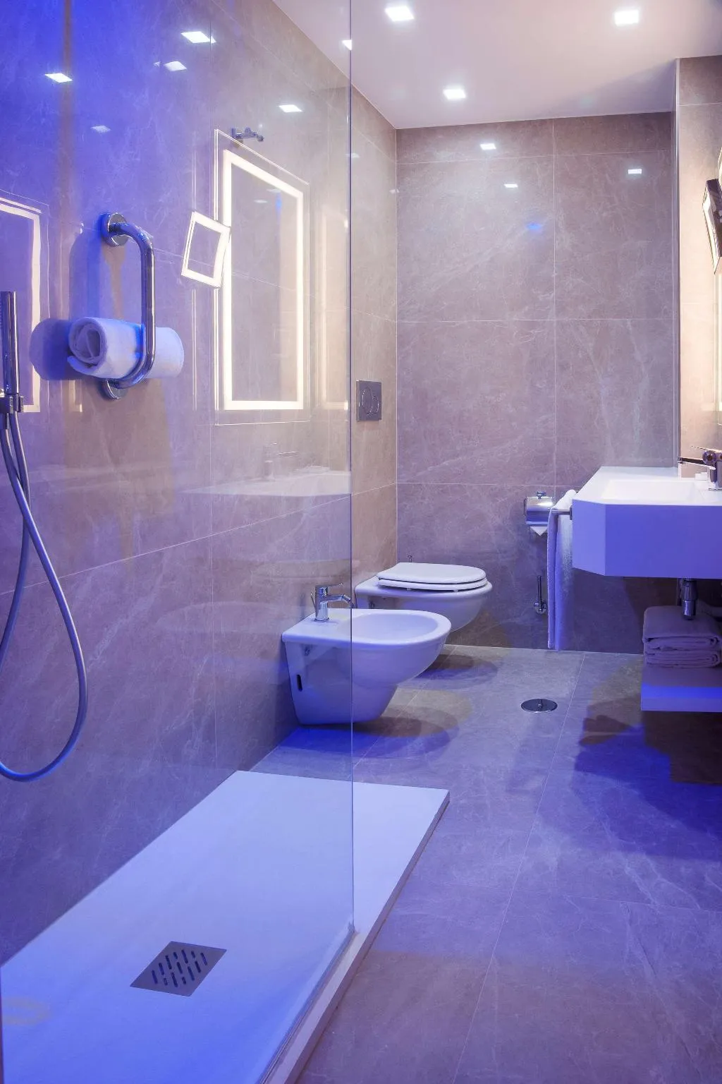 Room, Radisson Blu Ghr Hotel Rome, Rome