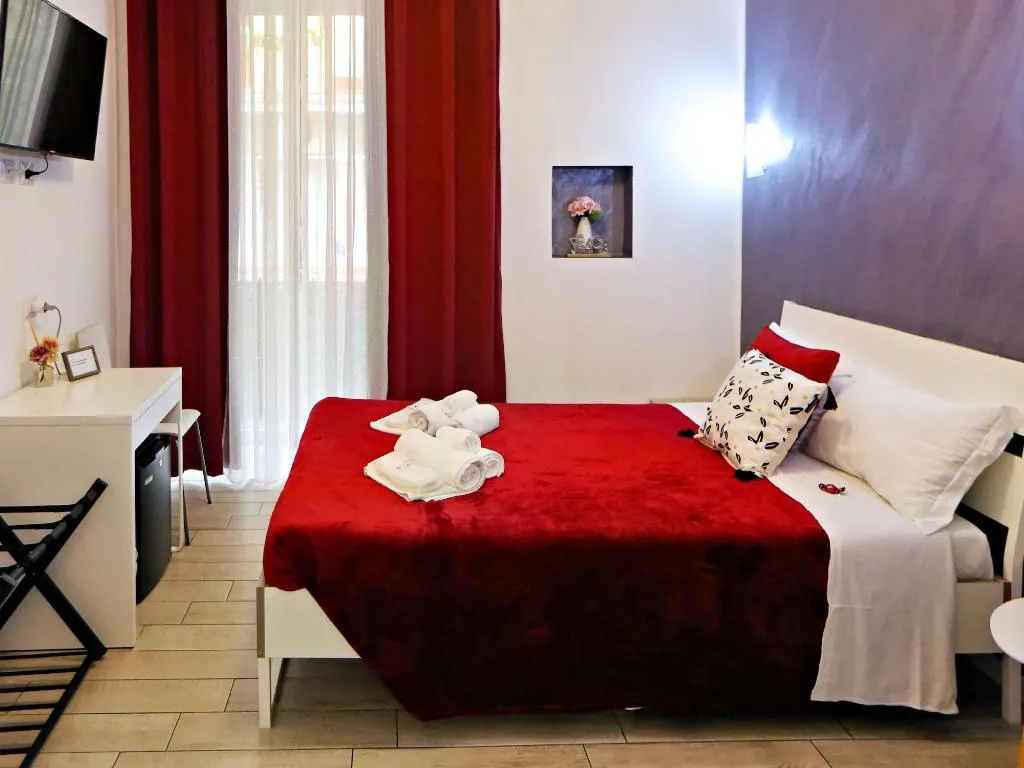 Room, Lotus Roma, Rome