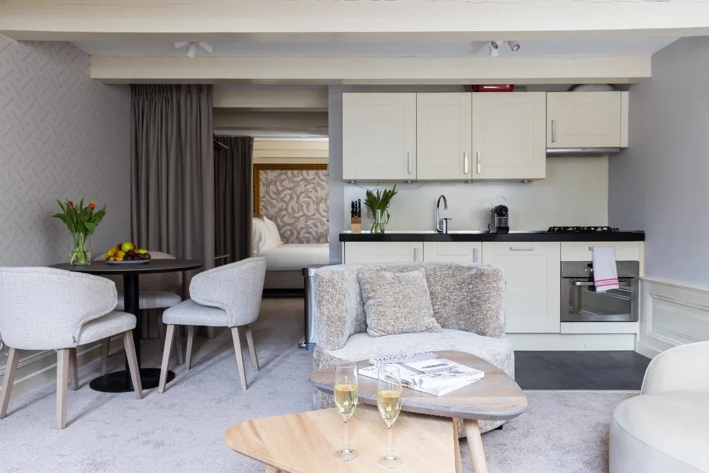APARTMENT CITY VIEW Room, Amsterdam Canal Suites, Amsterdam