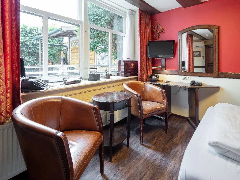 SUITE STANDARD Room, A-train, Amsterdam