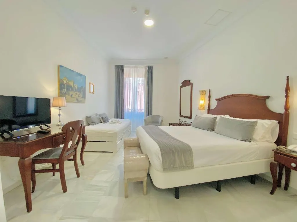 Room, Hotel Las Cortes De Cadiz, Costa De La Luz