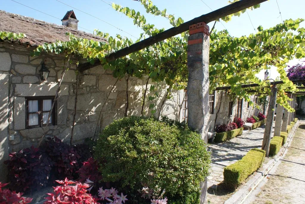 CHALET TWO BEDROOMS Room, Quinta De Paco D Anha, Porto