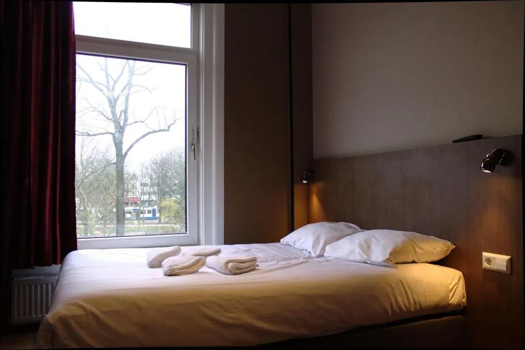 DOUBLE STANDARD Room, Aston City Hotel, Amsterdam